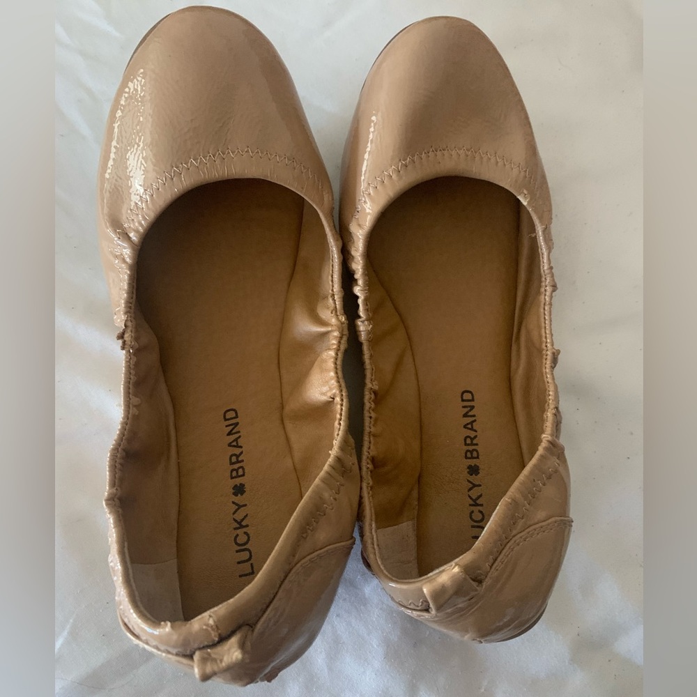 Tan Lucky Brand Flats